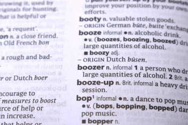 İngilizce Tanımlama Sözlüğü Sayfası İçkinin Yazılı Sözcüğünün Kapanışı