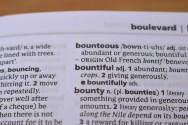 İngilizce Sözlük Sayfasını Kelimeyle Kapat - Cömert