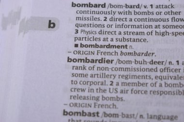 İngilizce Sözlük Sayfasını Kelimeyle Kapat - Bombacı