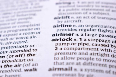 İngilizce Sözlük Sayfasını Kelimeyle Kapat - Uçak