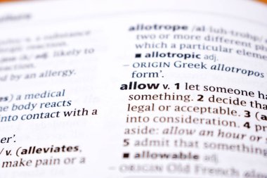 İngilizce Sözlük Sayfasını Kelimeyle Kapat - izin ver