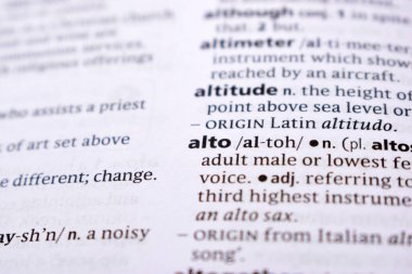 İngilizce Sözlük Sayfasını Kelimeyle Kapat - alto