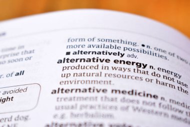 İngilizce Sözlük Sayfasını Kelimeyle Kapat - alternatif enerji