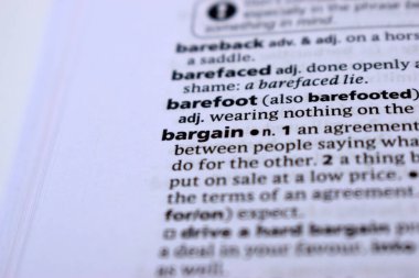 İngilizce Tanımlama Sözlüğü Sözlüğü - Pazarlık Sözcüğünün Kapalı Sayfası