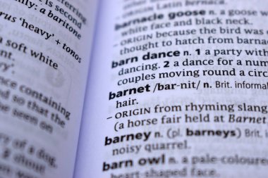 İngilizce Tanımlama Sözlüğü - Barnet 'in Yazılı Sözcüğünün Sayfasını Kapat