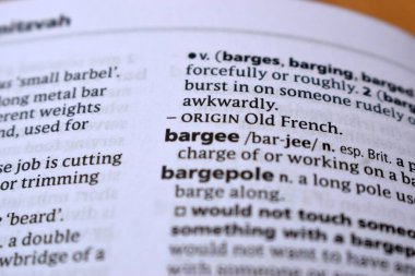 İngilizce Sözlük Sayfasını Kelimeyle Kapat - bargee