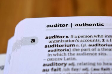 İngilizce Sözlük Sayfasını Kelimeyle Kapat - denetleyici