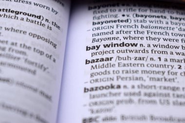 İngilizce Sözlük Sayfasını Kelimeyle Kapat - Bay penceresi