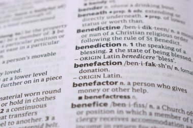 İngilizce Sözlük Sayfasını Kelimeyle Kapat - yardım