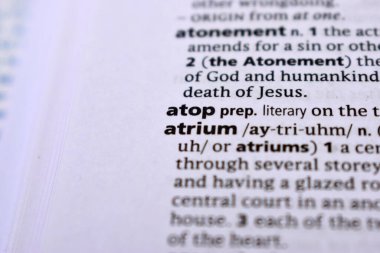 İngilizce Sözlük Sayfasını Kelimeyle Kapat - üstüne