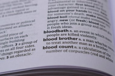 İngilizce Sözlük Sayfasını Kelimeyle Kapat - Kan Kardeşi