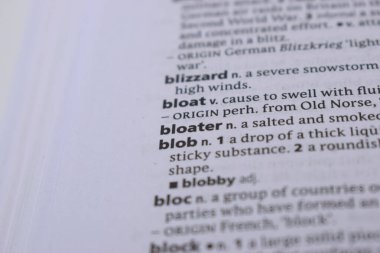 İngilizce Sözlük Sayfasını Kelimeyle Kapat - bloaster