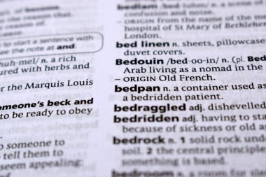 İngilizce Sözlük Sayfasını Kelimeyle Kapat - lazımlık