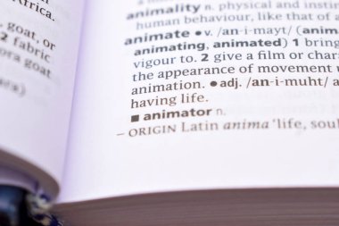 İngilizce Sözlük Sayfasını Kelimeyle Kapat - Animatör