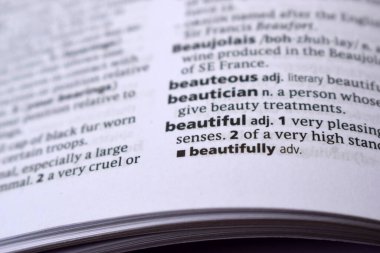 İngilizce Sözlük Sayfasını Kelimeyle Kapat - Güzel