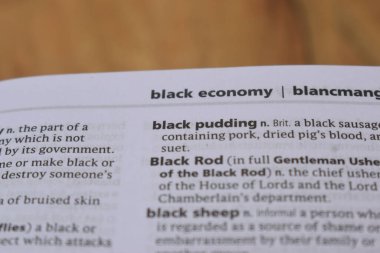 İngilizce Sözlük Sayfası - Kara Puding Sözcüğüyle Kapat