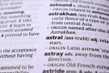 İngilizce Sözlük Sayfası - astral Kelimesiyle Kapat