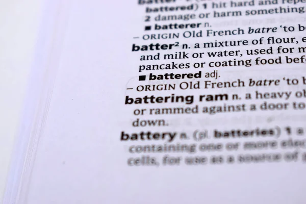 İngilizce Sözlük Sayfasını Kelimeyle Kapat - vurucu