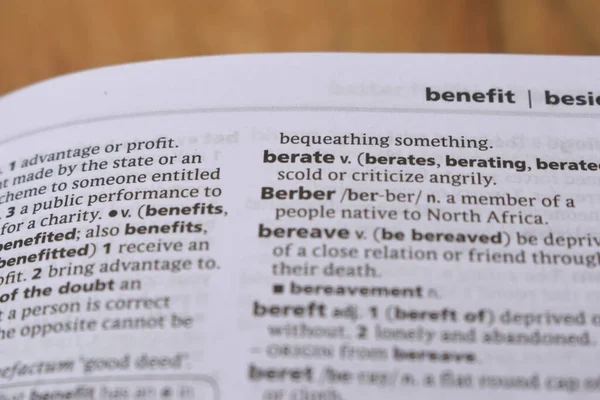 İngilizce Tanımlama Sözlüğü Sayfası - berate 'nin Yazılı Sözcüğünün Kapanışı