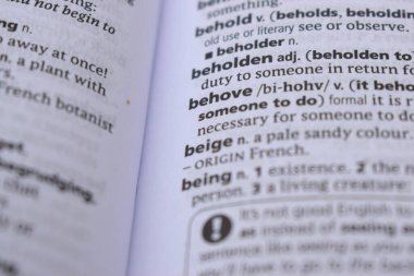 İngilizce Sözlük Sayfasını Kelimeyle Kapat - yaraşır