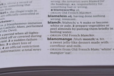 İngilizce Sözlük Sayfasını Kelimeyle Kapat - Beyazla