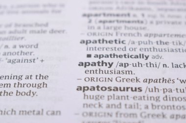 İngilizce Sözlük Sayfasını Kelimeyle Kapat - ilgisizlik