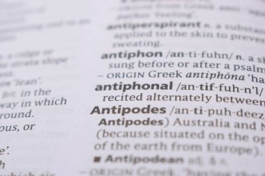 İngilizce Sözlük Sayfasını Kelimeyle Kapat - antipodlar