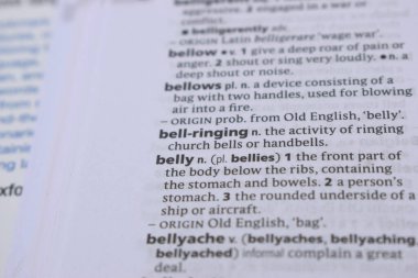 İngilizce Sözlük Sayfasını Kelimeyle Kapat - Göbek