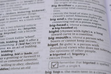 İngilizce Sözlük Sayfasını Kelimeyle Kapat - Boşboğaz