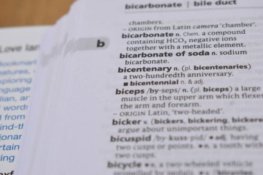 İngilizce Sözlük Sayfası - biceps Sözcüğüyle Kapat
