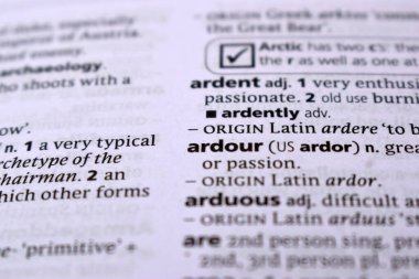 İngilizce Sözlük Sayfası - Coşku Sözcüğüyle Kapat