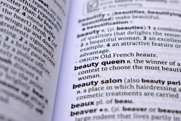 İngilizce Sözlük Sayfasını Kelimeyle Kapat - Beaty Queen