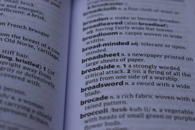 İngilizce sözlük sayfası - borda kelimesinin anlamı ile kapat