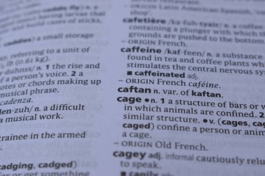 İngilizce sözlük sayfası - Kaftanın Anlamı Sözcüğünü Kapat