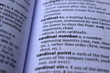 İngilizce Tanımlama Sözlüğü Kapalı Sayfa Sözlüğü - başlıca sayı