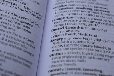 İngilizce Sözlük Sayfası Yazdırma Sözcüğüyle Kapat - Kanarya