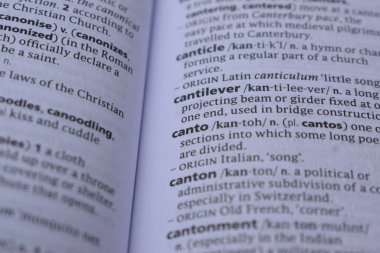 İngilizce Sözlük Sayfası Yazdır- canto Sözcüğüyle Kapat