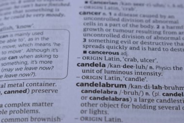Candela 'nın İngilizce Tanımlama Sözlüğü Yazdırılmış Sayfa Sözcüğünü Kapat