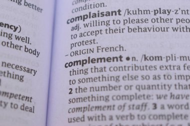 İngilizce Açıklama Sözlüğünün Kapanışı - Tamamlayıcı