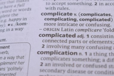 İngilizce Açıklama Sözlüğünün Kapanışı - Karmaşık