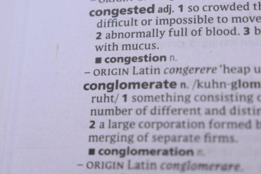 İngilizce Sözlük Kitabı Sayfası - Tıkanıklık Sözcüğü ile Kapat