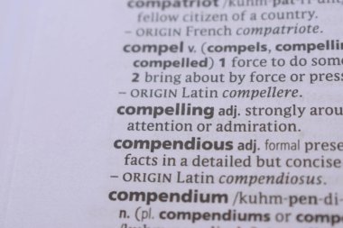 İngilizce Sözlük Sayfasını Zorlayıcı Kelime Referansı ile Kapat