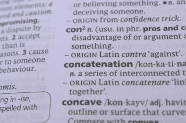 İngilizce Sözlük Sayfası ve Sözcük Açıklamasının Detayları -