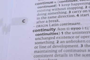 İngilizce Sözlüğün Tanımı Kelimeyi Kapat - Süreklilik