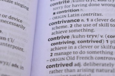 İngilizce Sözlüğün Kelimeyi Kapatma Tanımı - uydurma