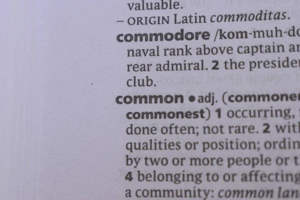 İngilizce Sözlüğün Tanımı Kelimeyi Kapat - Commodore