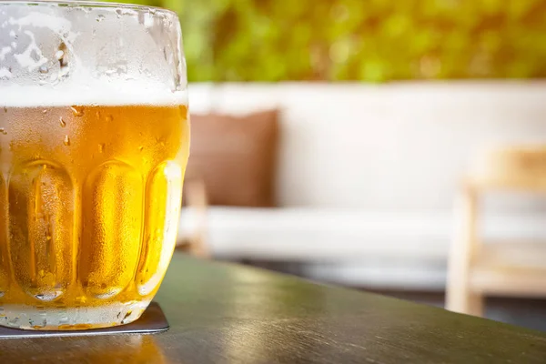 Golden Beer Ett Glas Stein För Oktoberfest Pint Utkast Veteöl — Stockfoto