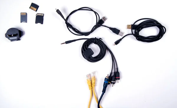 Elektronik Panoları Ses Video Girdilerini Bağlamak Için Farklı Kablolar Izole — Stok fotoğraf