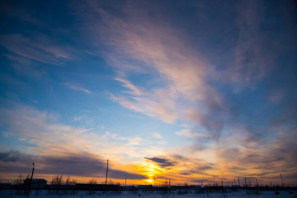 Sunset Ουρανό Πολύχρωμα Σύννεφα Ταπετσαρία Φόντο Υφή — Φωτογραφία Αρχείου