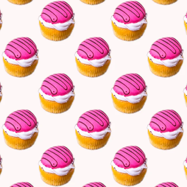 Cupcakes Mit Weißer Und Rosa Creme Auf Weißem Hintergrund Flaches — Stockfoto